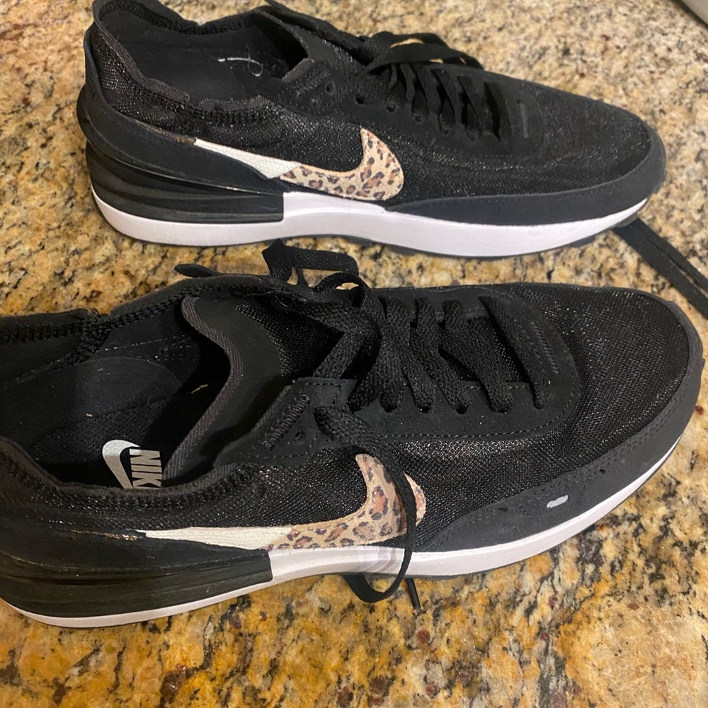 Nike Sneakers size 9